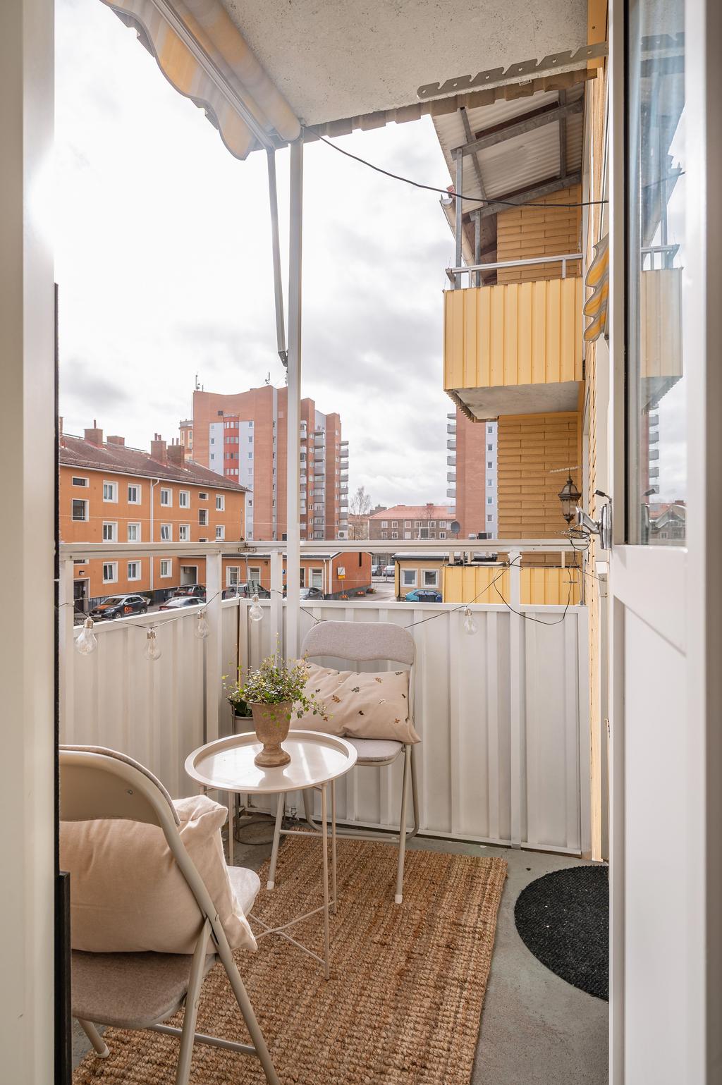 Balkong i söderläge!