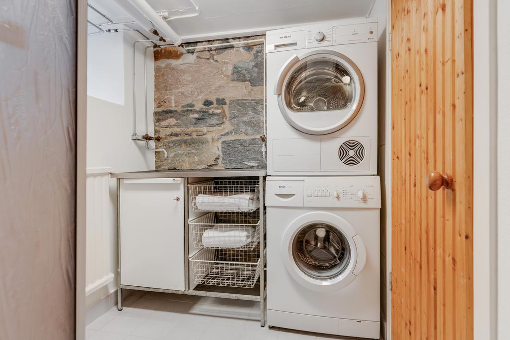 Tvättstuga med dusch 