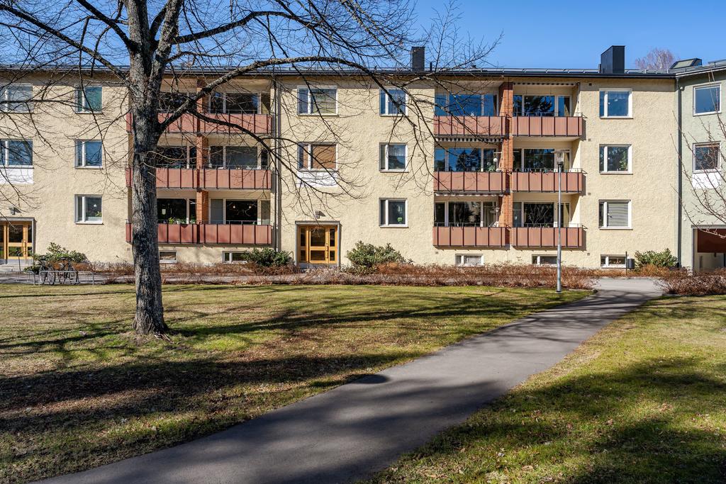 Entré från gården