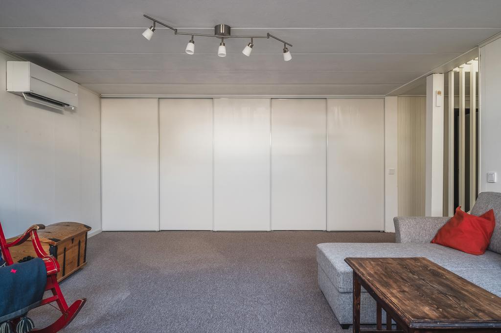 Skjutdörrar till stort förråd