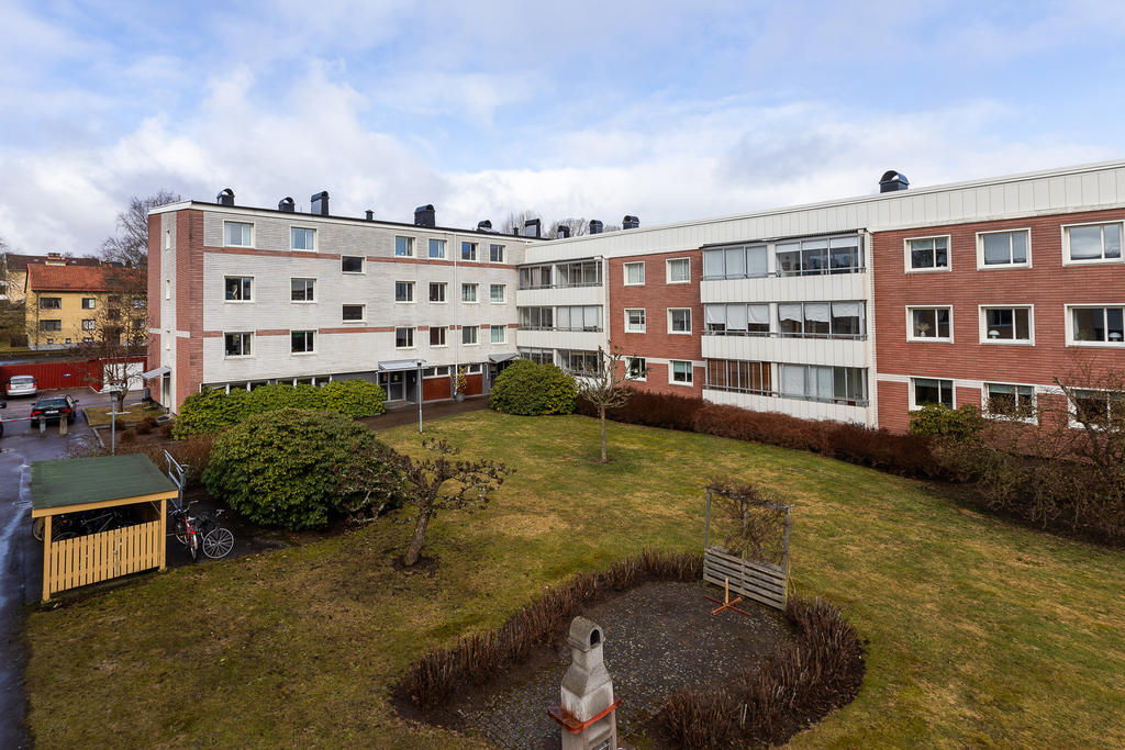 Välvårdad innergård 