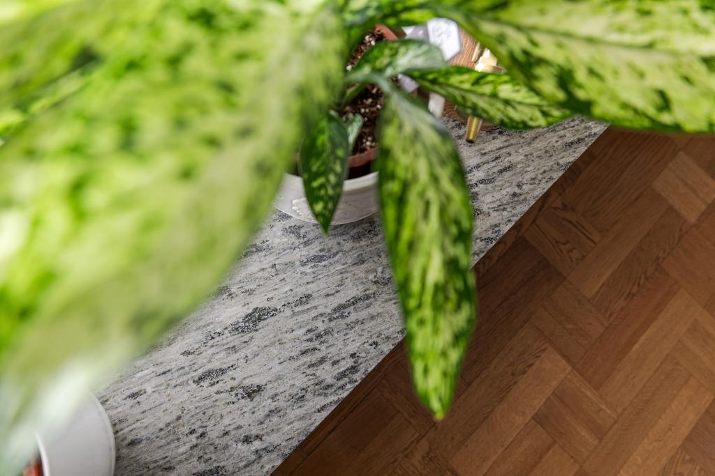 Fönsterbräda i sten