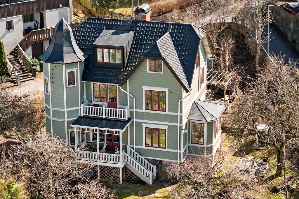 Huset från 1913 har varsamt renoverats för att återfå sin glans