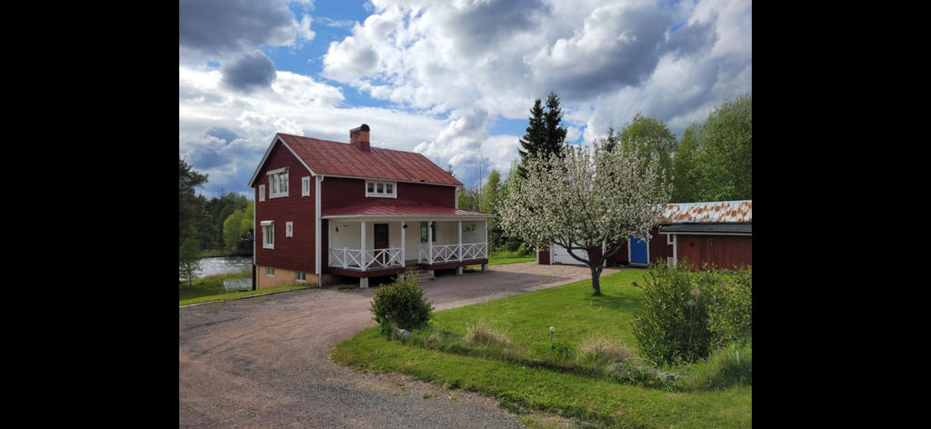 Säljarens egna bilder.