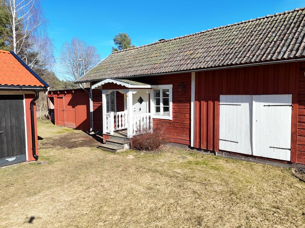 Entrén till uthyrningsdelen. 