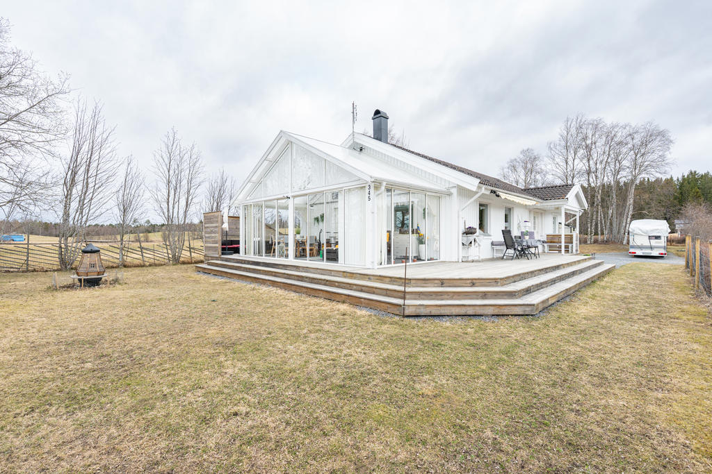 Mysigt uterum och stor altan