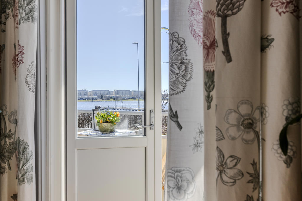 Utgång från matsal