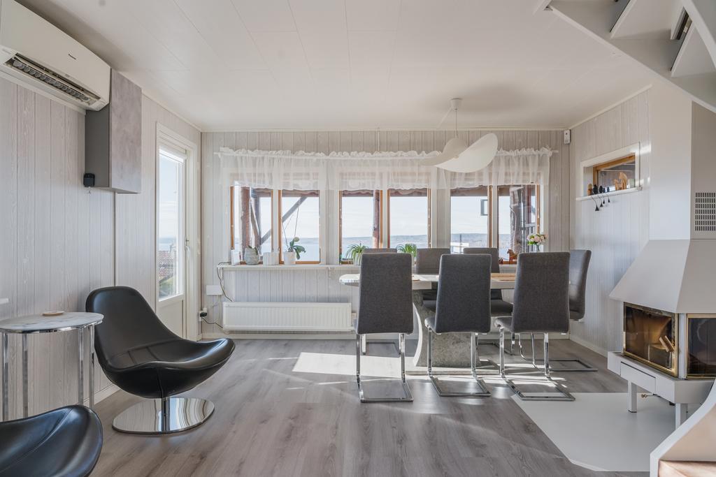 Allrum entréplan/matsal