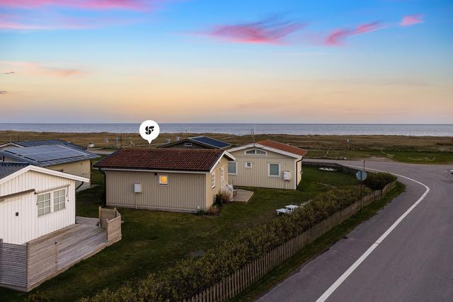 Välkommen till Doppingen 136 med havet som närmsta granne