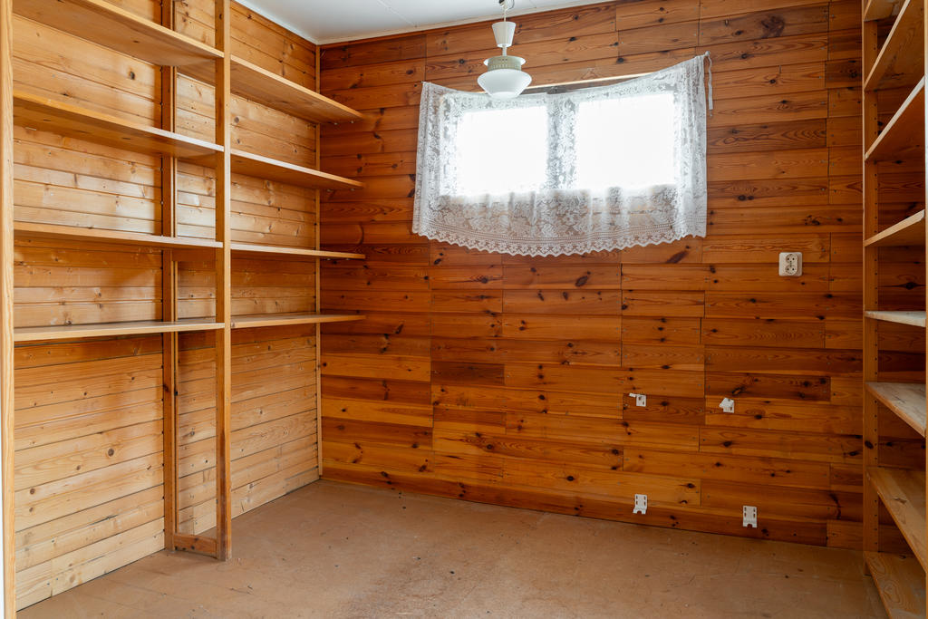 Förråd i gäststugan