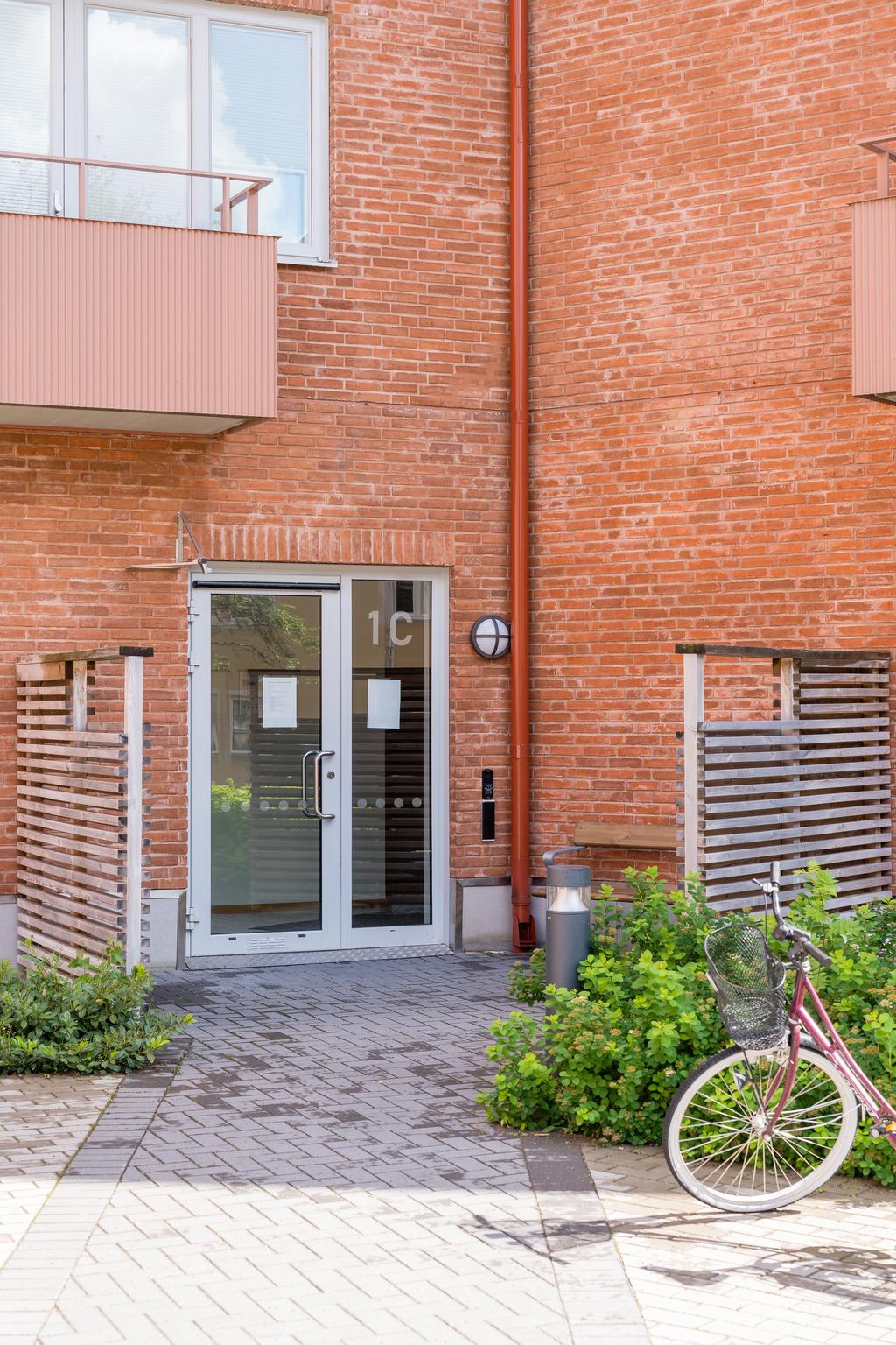 Välkommen till Östsvängen 1C