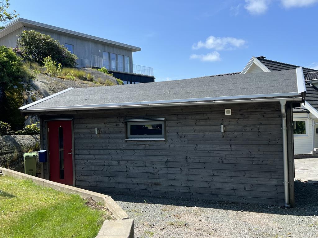 Attefallshuset
Säljarens egna bilder