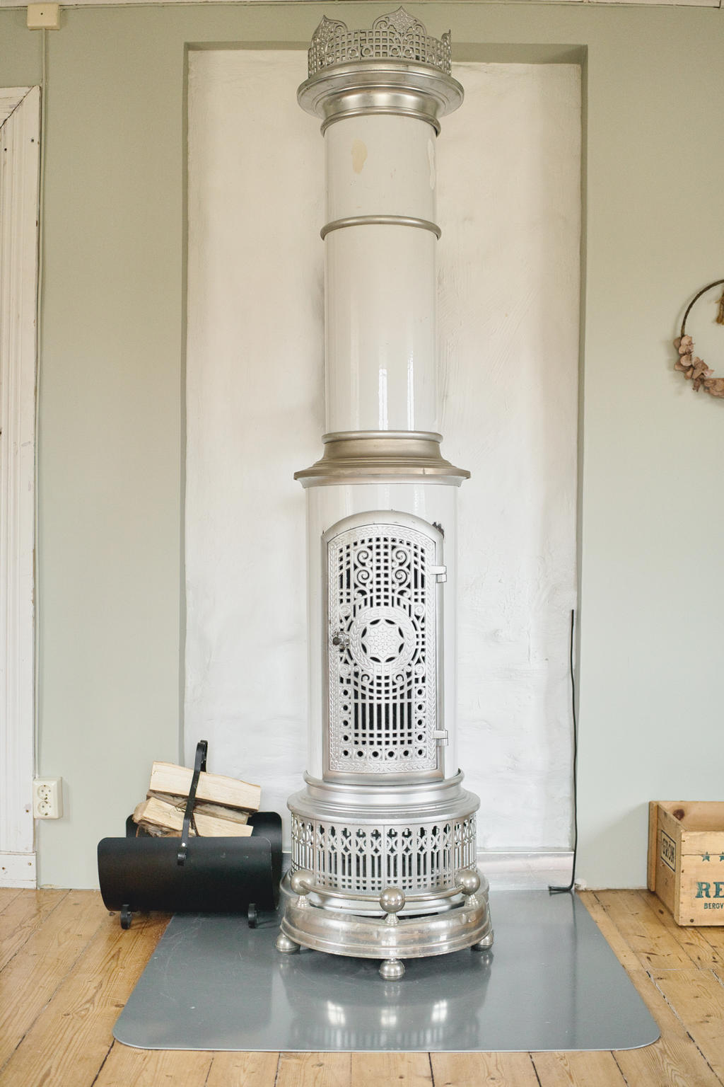 Kaminen behöver åtgärd för nyttjande.