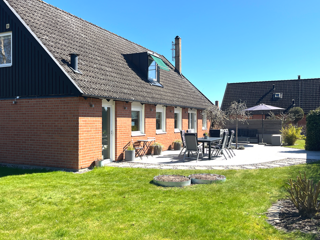 Tomt i bästa solläge