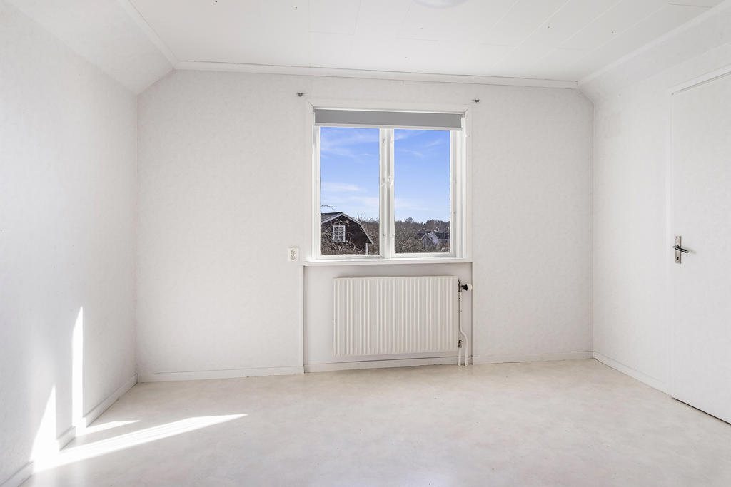 Sovrum 2 (övre plan)