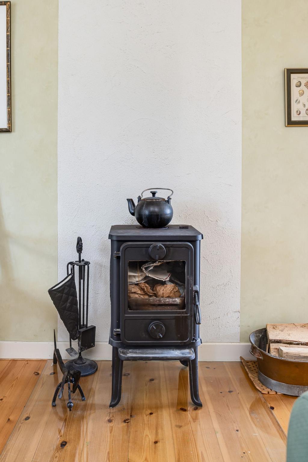 Liten kamin som värmer skönt!