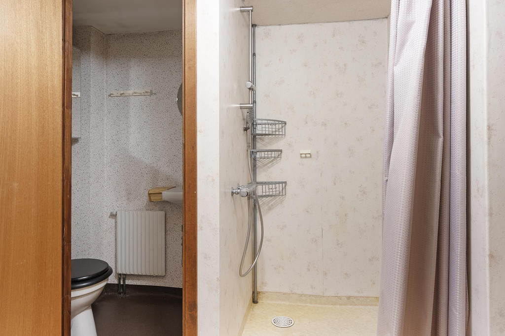 Dusch och wc i källarplan