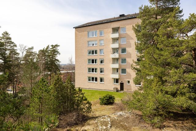 Områdesbild från Erikslundsvägen 11