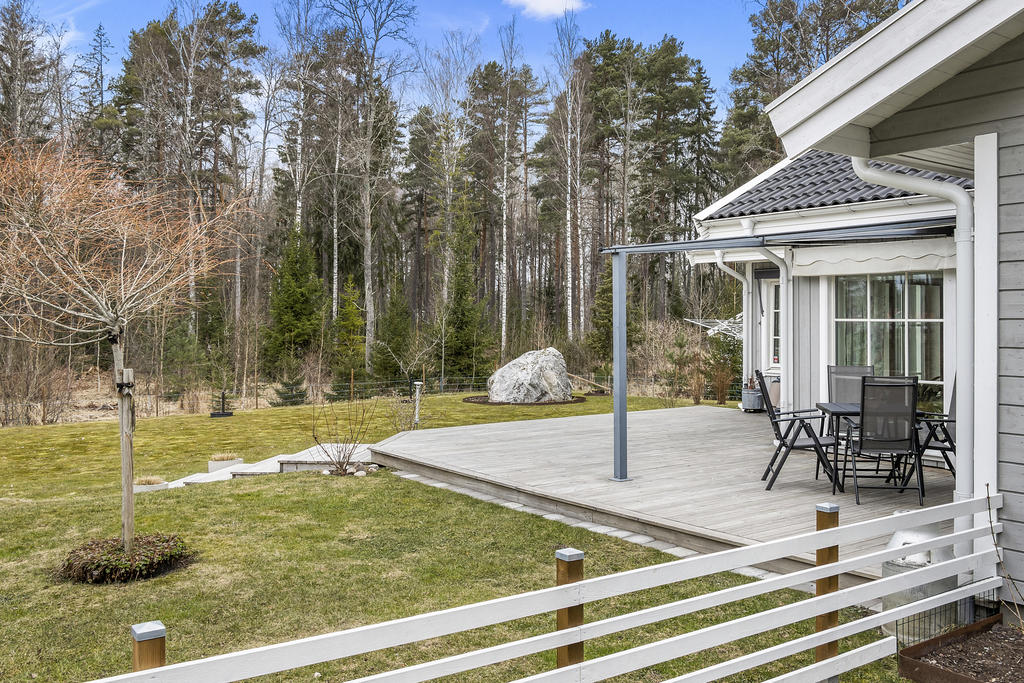 Härlig närmiljö med naturen som granne