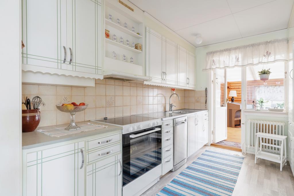 Kök med utgång till uterummet