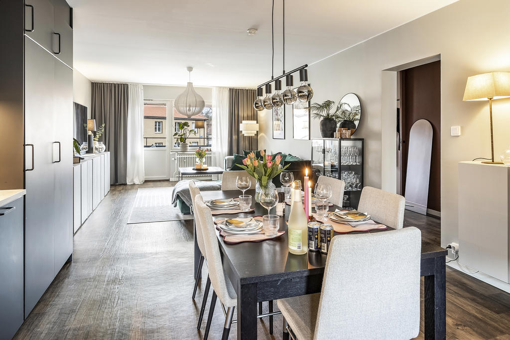 Öppet mellan kök och vardagsrum