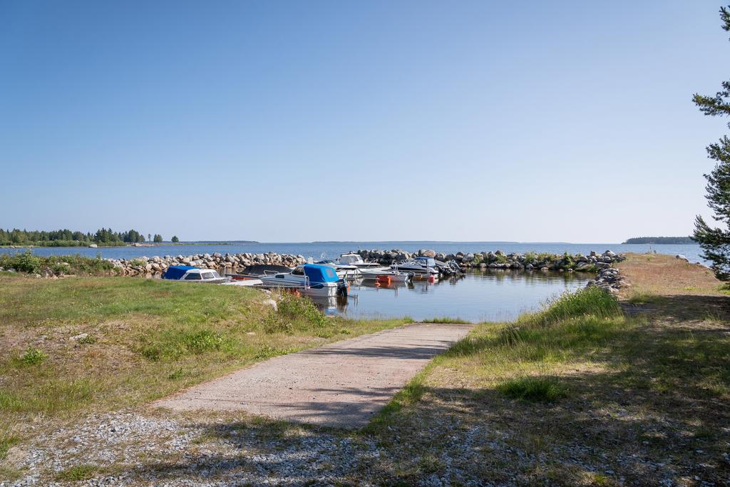 Båthamn i området