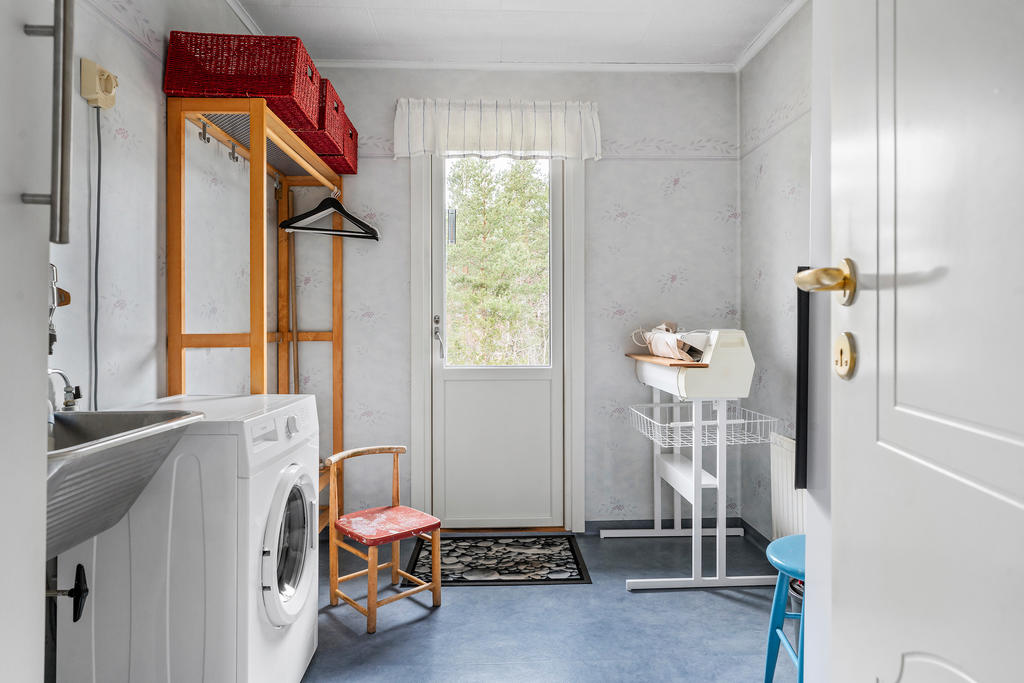 Tvättstuga med groventré