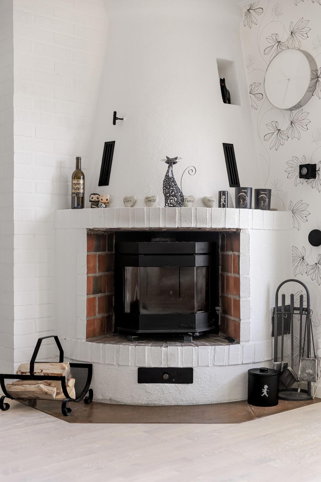 Spiskasset i öppen spis för extra trivsel och myskänsla.