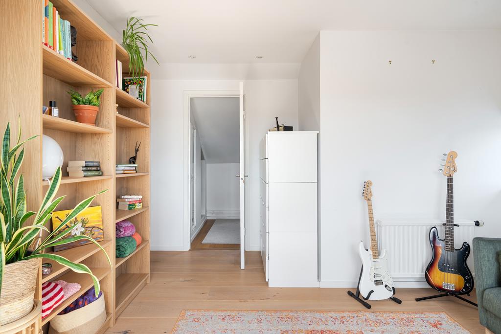 Vardagsrum mot sovrum