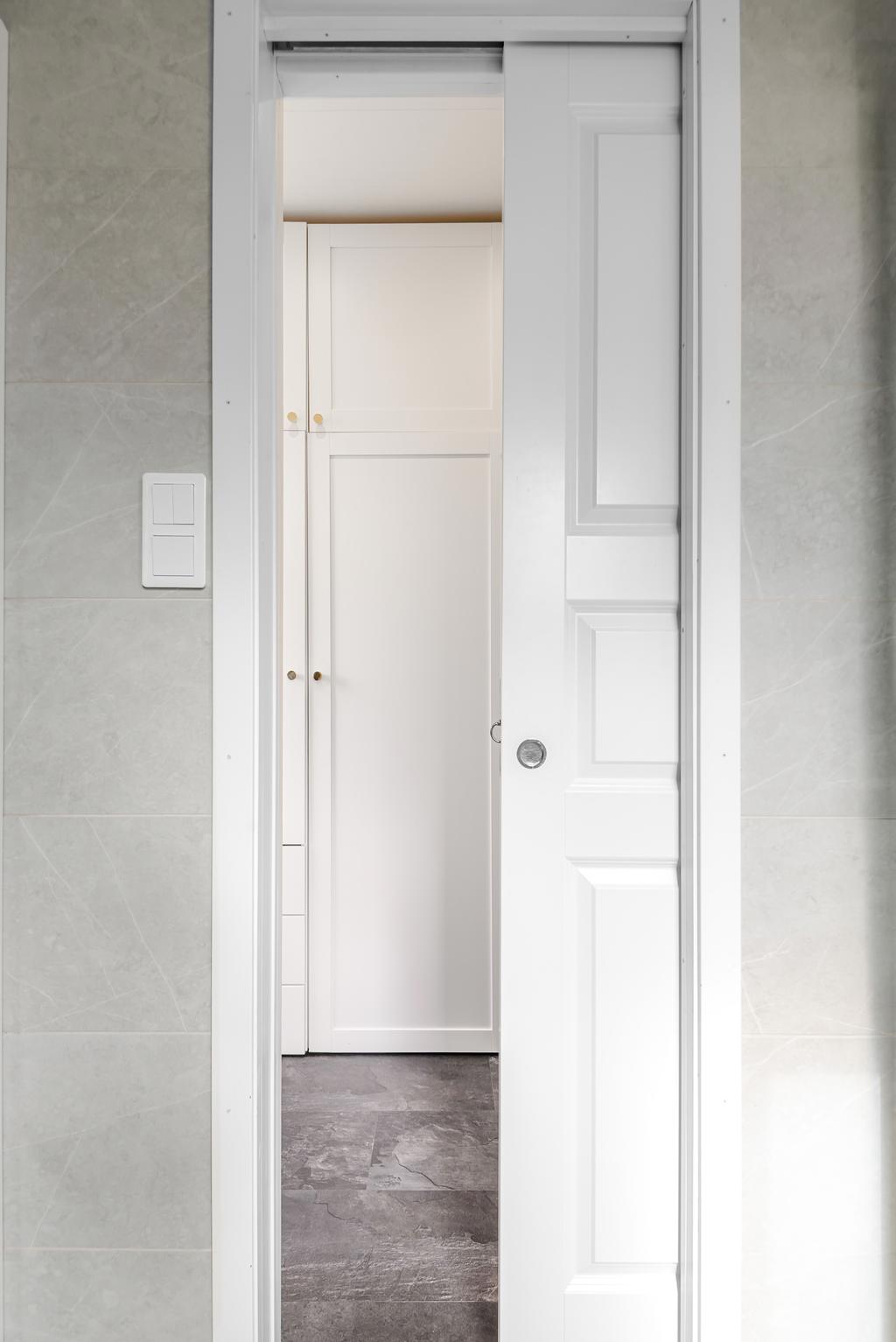 Skjutdörr till klädkammaren