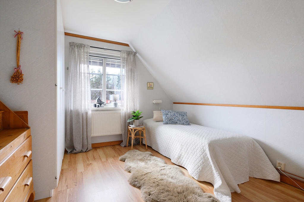 Sovrum övre plan