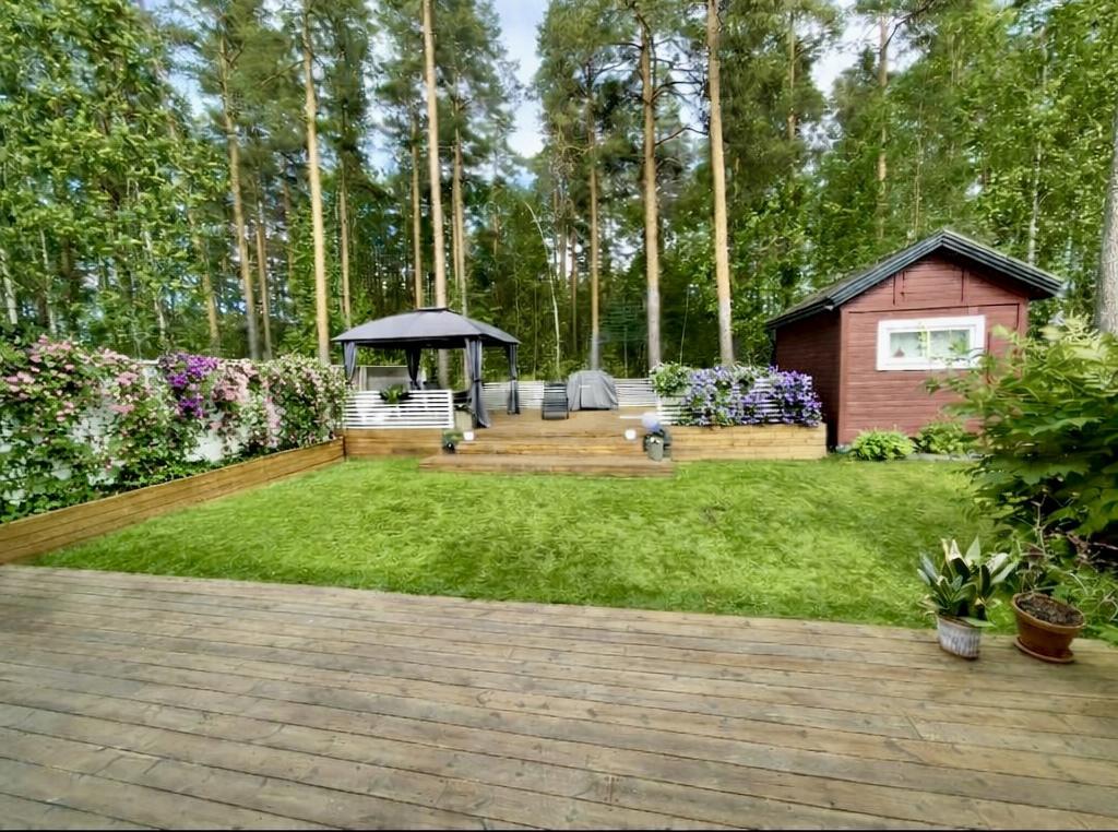 Sommarhälsning från säljarna