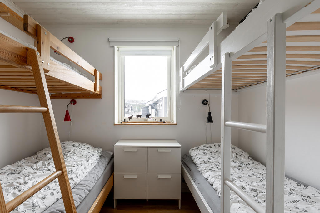 Stort sovrum med plats för våningssängar eller en dubbelsäng