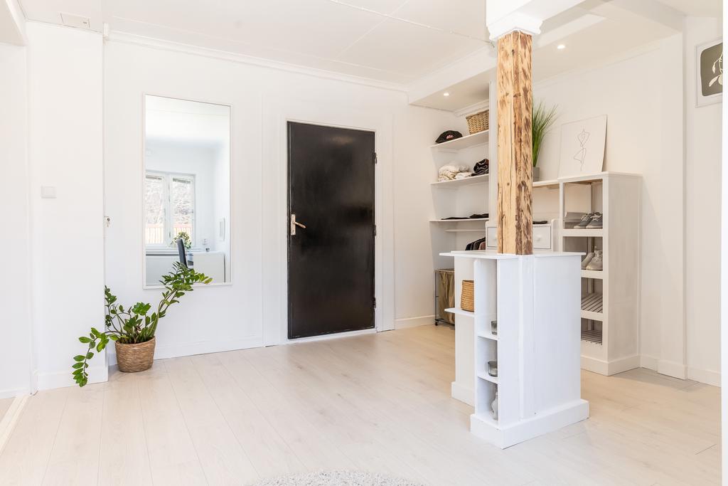  Walk in closet med ingång till duschrum/wc