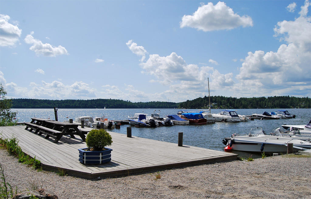 Båtbryggorna i Sommarstan