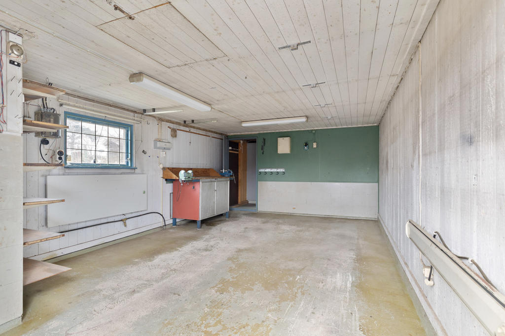 Garage. Plats för bil.