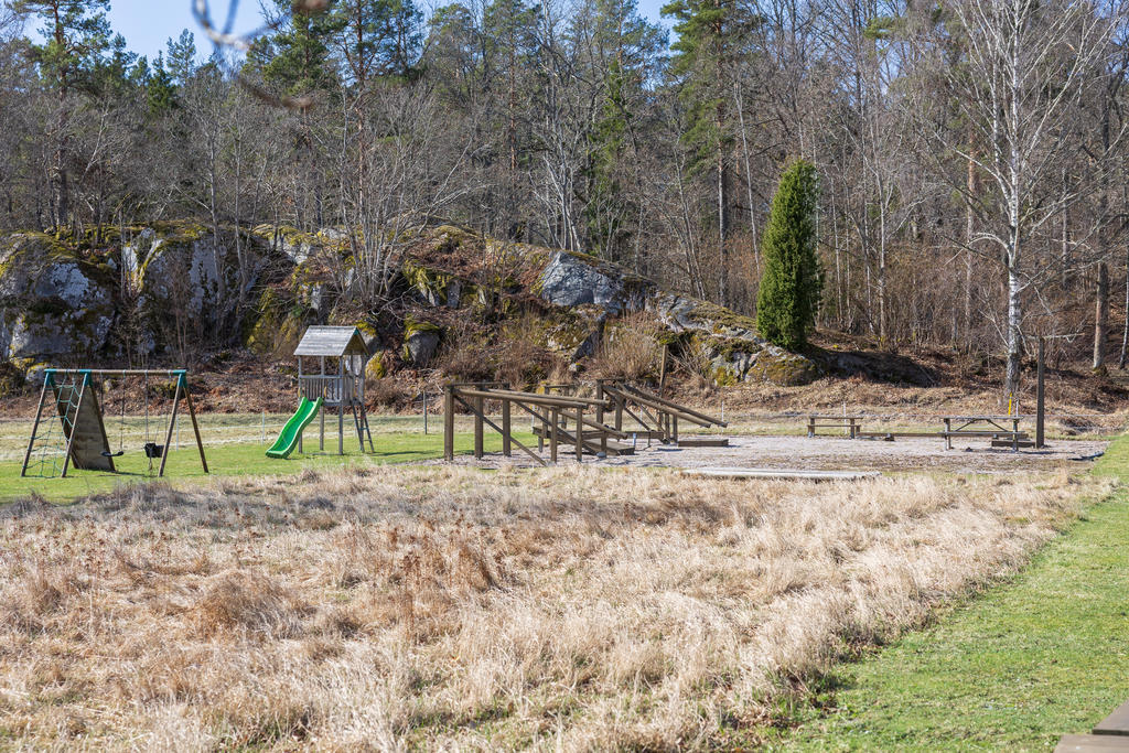 Samfällighetens utegym och lekplats