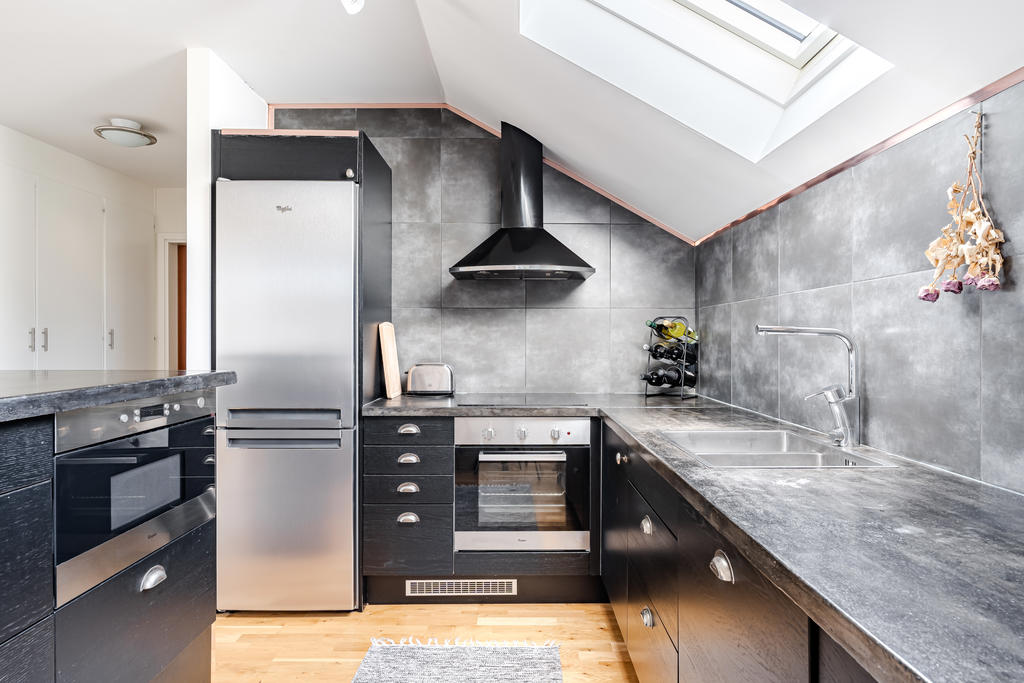 Bra med bänkyta i köket 