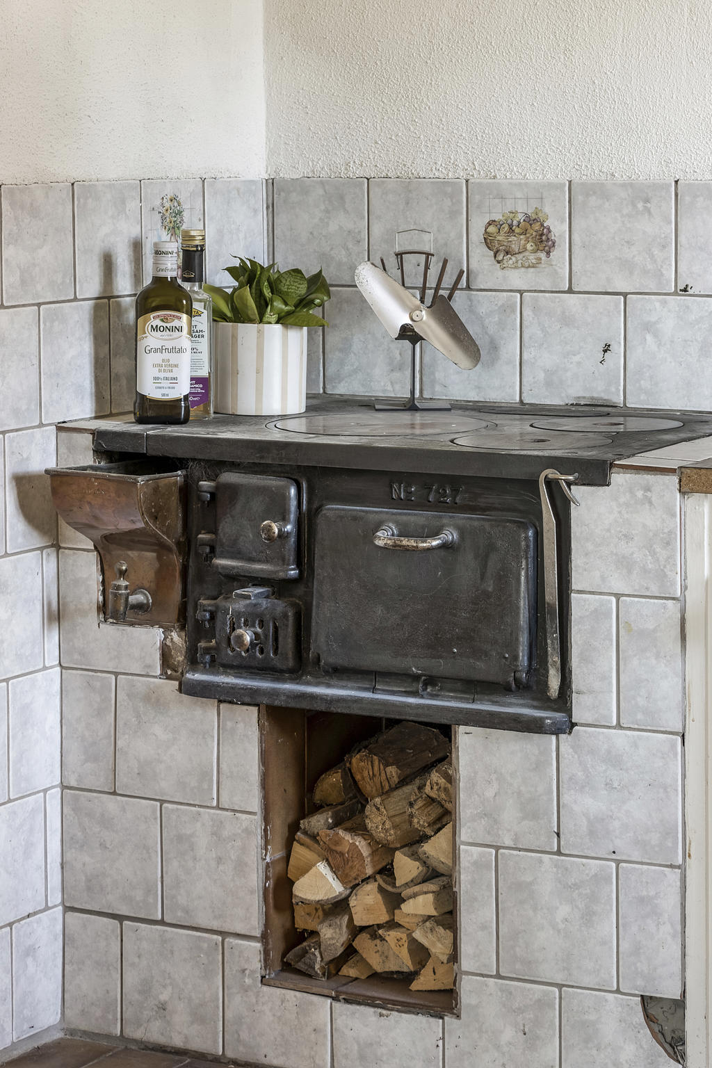 Vedspis vid matplats