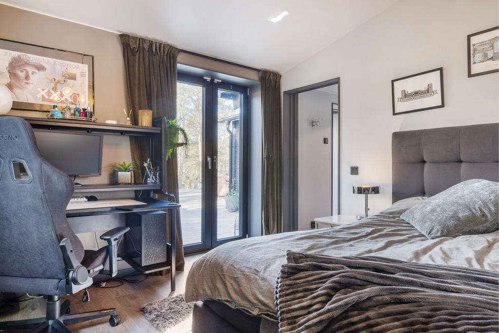 Utgång från sovrum 1