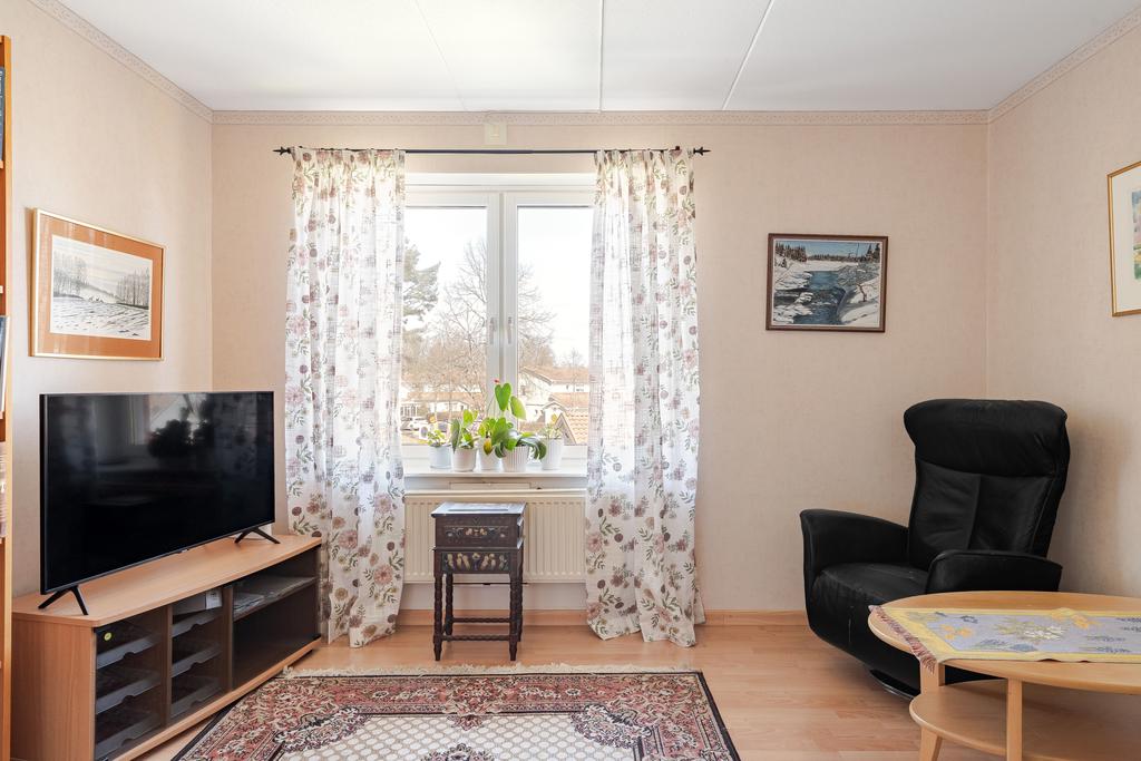 Sovrum 1 i anslutning till kök