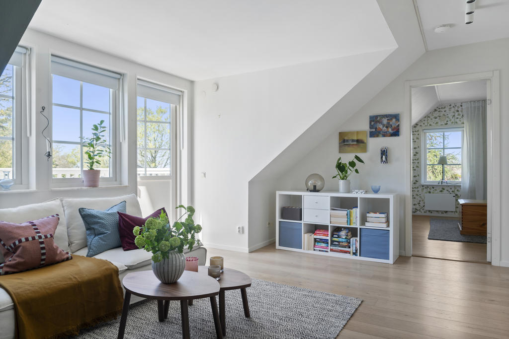 Utgång till balkong från allrummet