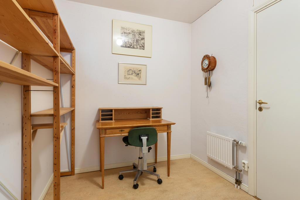 Arbetsrum/klädkammare