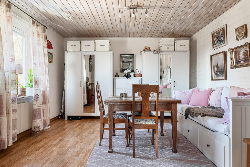 Lägenhet 2 - Allrum/Sovrum 1