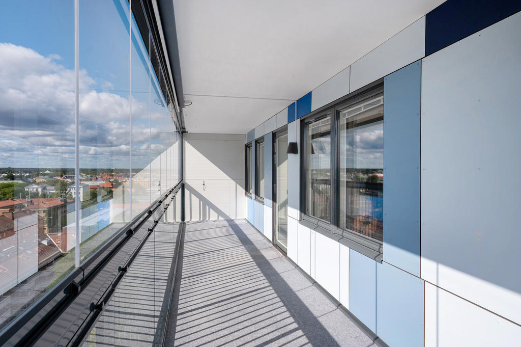 Bostadens inglasade balkong