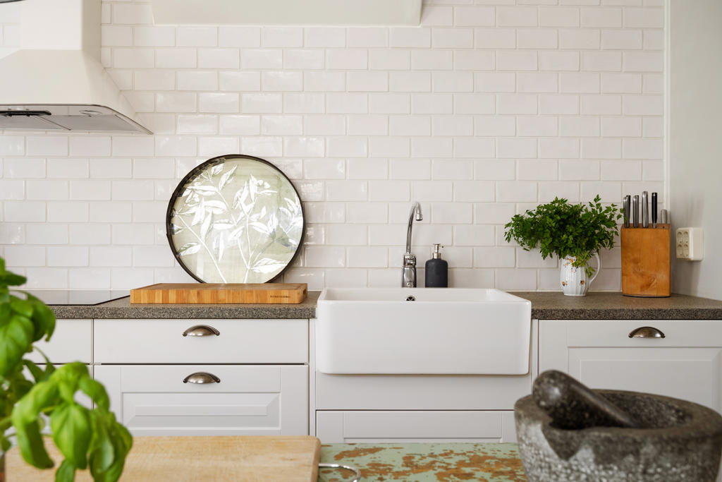 Kök med bra arbetsytor.