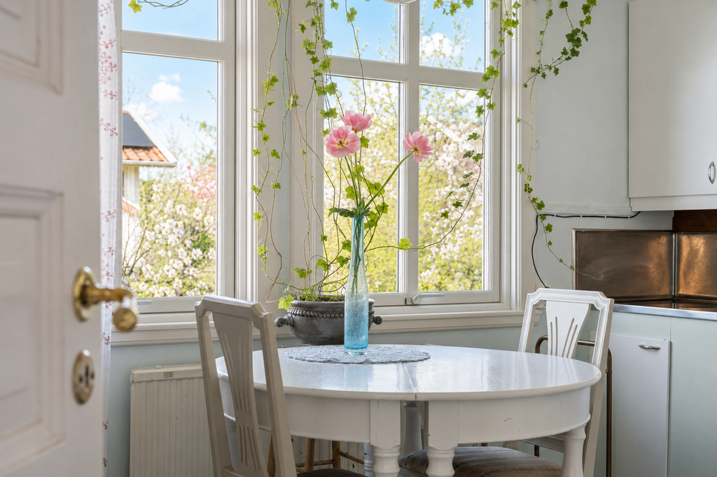 Matplats i kök övre plan.