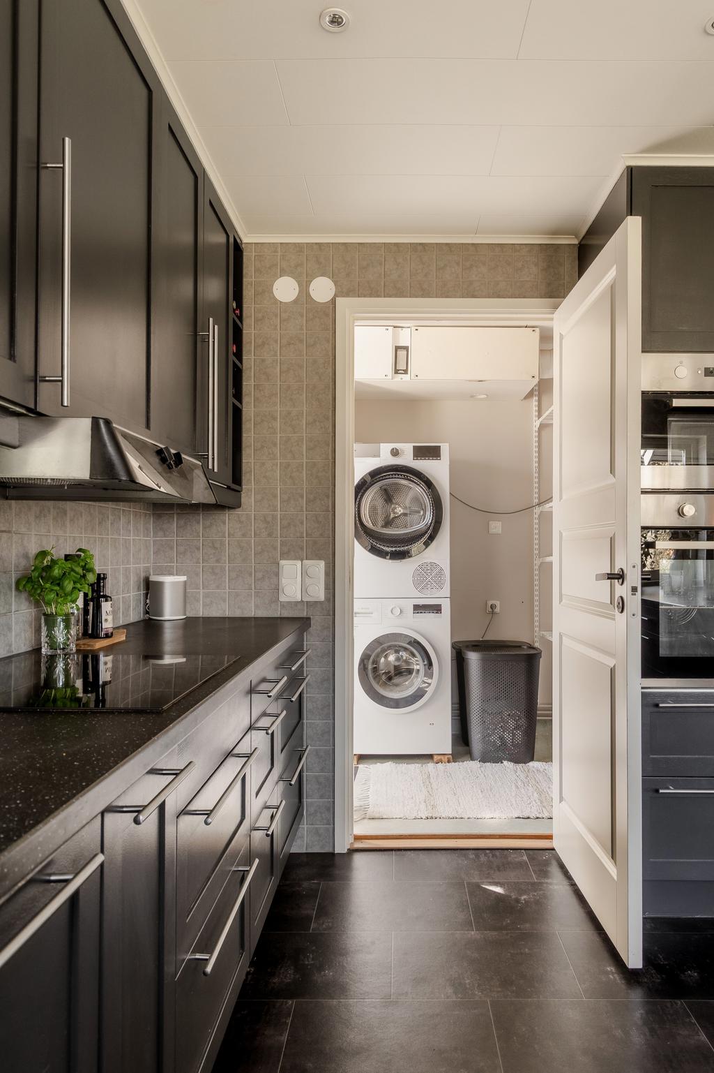 Kök mot tvättstugan