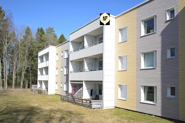 Balkongsidan av huset