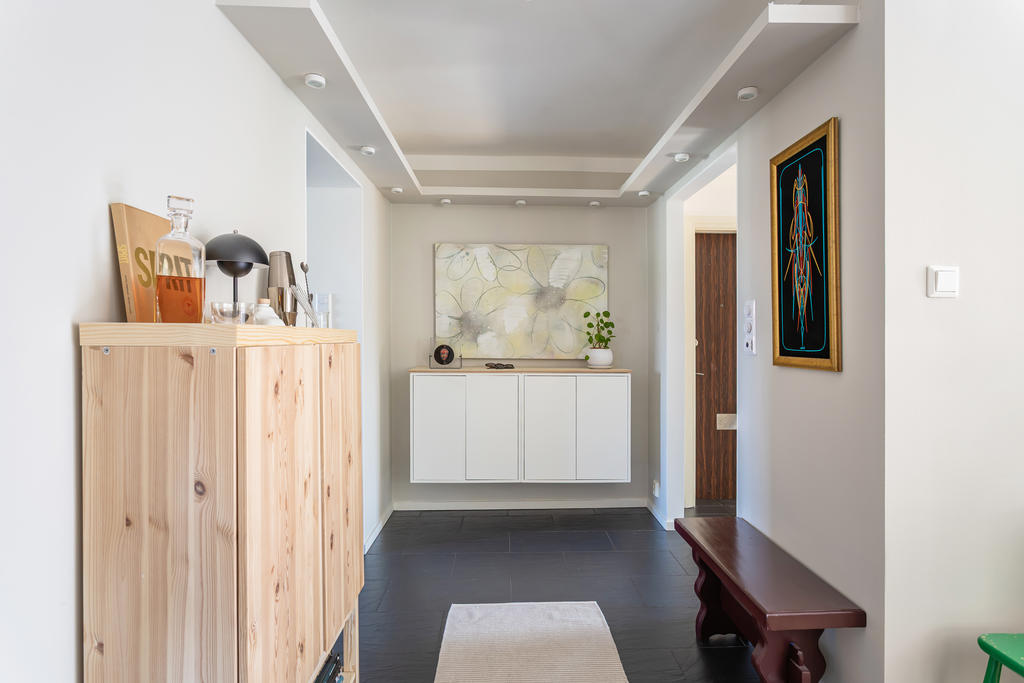 Inre möblerbar hall